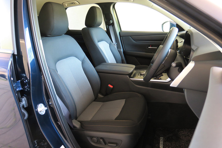 マツダCX-60 25S Sパッケージ（フロントシート）