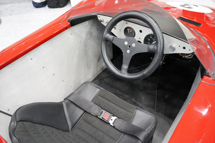 フェラーリ330P2ジュニア／プラネックスカーズ