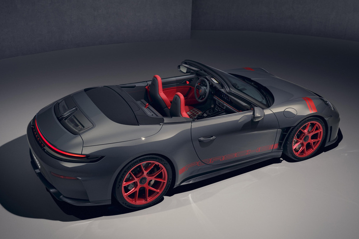 「ストリートスタイル パッケージ」装着車。