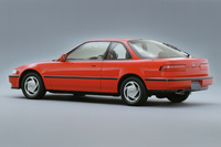 俳優のマイケル・J・フォックスがCMキャラクターを務めた、2代目「ホンダ・インテグラ」。
	永福：「『Iペース』のリアビューは、インテグラにソックリじゃありませんか？」