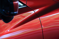 2016年の「RX-VISION」に続き、2017年のコンセプトカー「VISION COUPE」で示された新しい鼓動デザインのモチーフが、「アテンザ」のフォルムにも生かされているという。