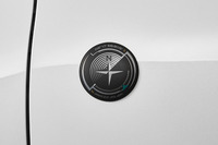 目印はコンパス、「プジョー2008クロスシティ」発売の画像