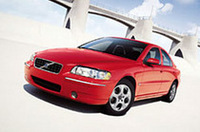 「ボルボS60」、2006年モデルはコーディネート豊かに