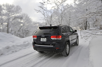 ジープ・グランドチェロキー リミテッド（4WD/8AT）／グランドチェロキー ラレード（4WD/8AT）【試乗記】の画像