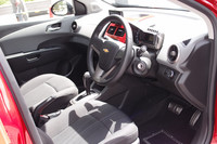 スポーティーさをウリにする「ソニック」のインテリア。