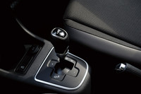 日本で販売される「up!」のトランスミッションは、「ASG」と呼ばれるシングルクラッチ式のロボタイズドMTのみ。