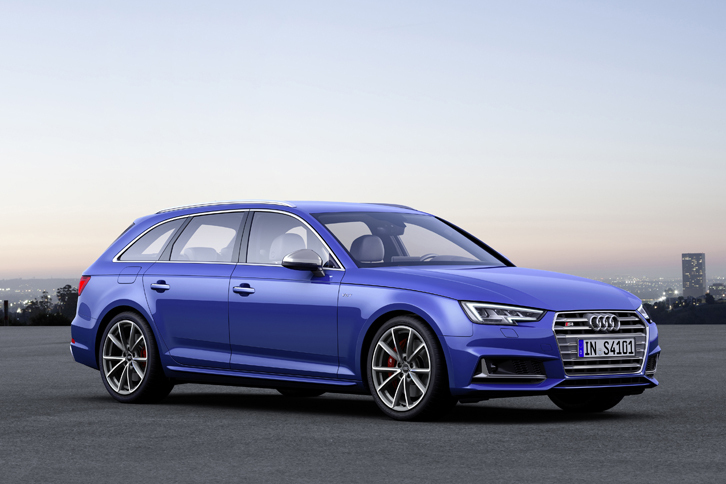 アウディS4アバント（エクステリア）