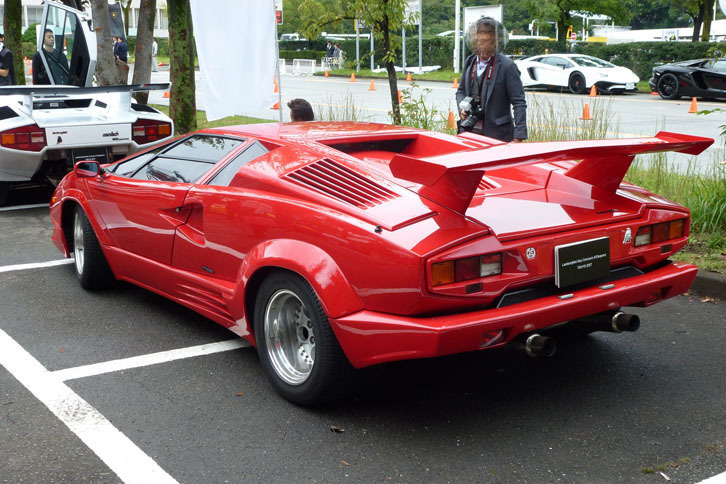 「カウンタック25thアニバーサリー」