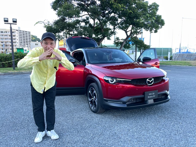 マツダの新型ロータリーエンジン「8C」の生産現場を見学するため、広島までやってきました。