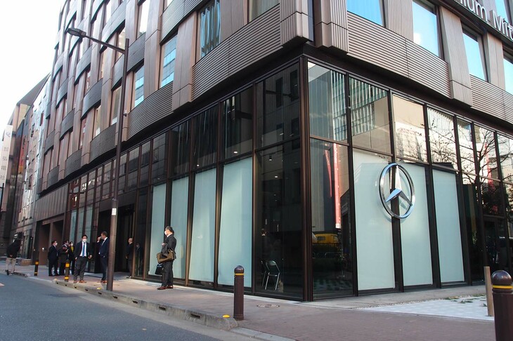 スターズ＠メルセデス・ベンツ銀座（外観）