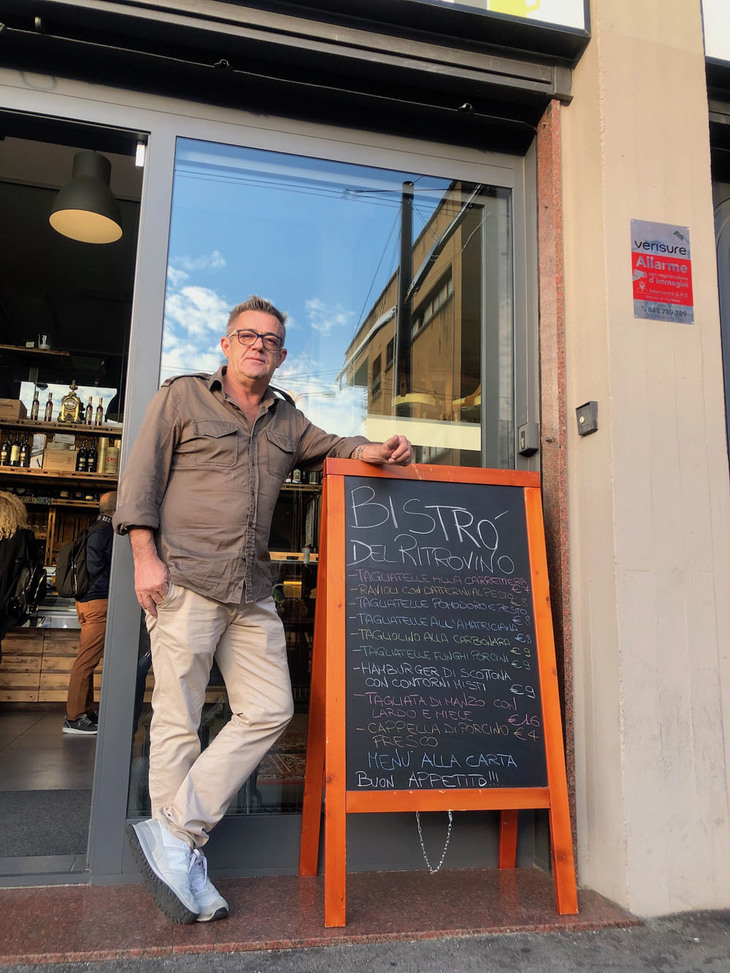 念願の店「ビストロ・デル・リトロヴィーノ」を開店したデイヴィド親父。