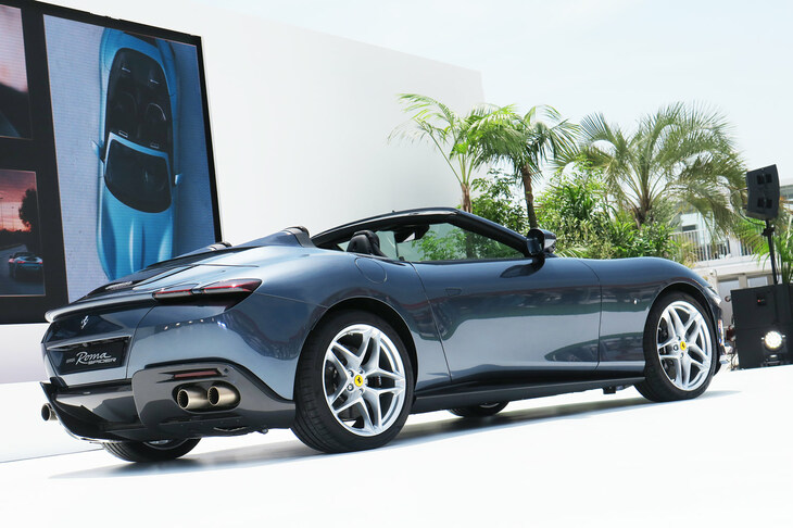 フェラーリ・ローマ スパイダー（エクステリア）