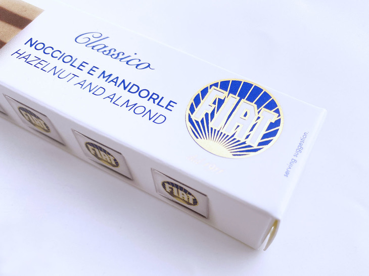 4個入りの小箱タイプ。トリノの高級食品スーパーマーケット、イータリー本店で、2.98ユーロ（約380円）だった。