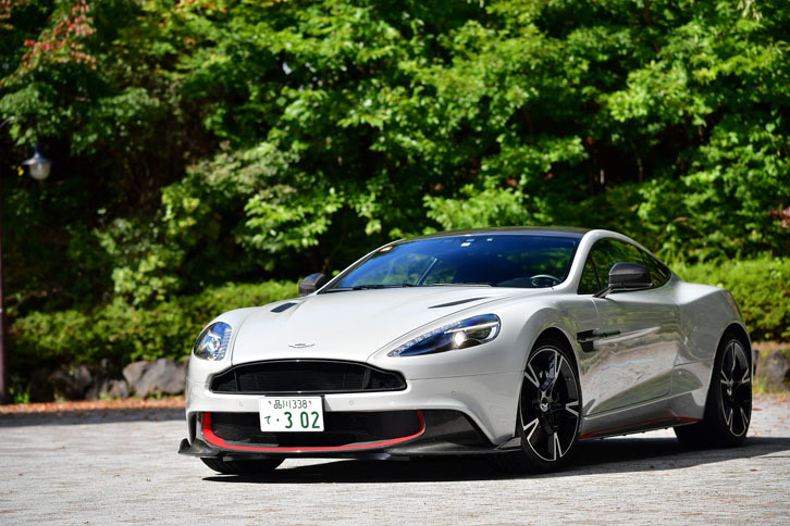 「ヴァンキッシュSクーペ」のワールドデビューは2016年11月。日本では2017年4月に披露された。