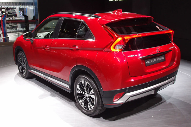 三菱エクリプス クロス
