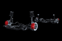 専用チューンが施された「RAV4 GRスポーツ（PHEV）」の足まわり。