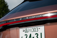 レクサスRX450h＋“バージョンL”（4WD/CVT）【試乗記】の画像