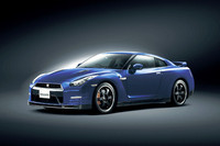 550psの「日産GT-R」2012年モデル発売