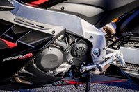 アプリリアの最新型スーパースポーツ「RSV4ファクトリー」上陸の画像