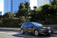 先代に続き、「フォルクスワーゲン・ゴルフ」にはクリーンディーゼルモデルがラインナップされる。新型の国内販売は2022年1月7日にスタートした。