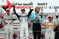 第5戦“天王山”鈴鹿は、本山が今季2勝目！ 【FN 07】