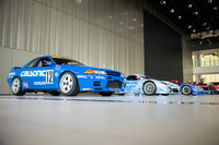 1990年全日本ツーリングカー選手権シリーズ（グループA）でチャンピオンに輝いた「Calsonic R32 Skyline GT-R」（写真手前）。