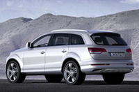 500ps、102.0kgmを発生するV12ディーゼル搭載「アウディQ7」の画像