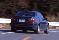 BMW330i セダン M-Sport（5MT）【ブリーフテスト】の画像