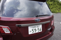 クリックするとシートアレンジによる荷室の変化が見られます。