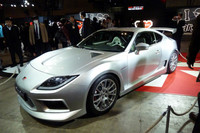 「GRMNスポーツFR Concept PLATINUM」