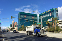 ラスベガスにて。市内屈指のホテル「MGMグランド」をのぞむ。