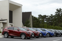 レクサスNX200t“Fスポーツ”／NX300h“バージョンL”／NX300h“Fスポーツ”【試乗記】の画像