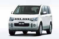 「三菱デリカD：5 Gプレミアム(4WD)」