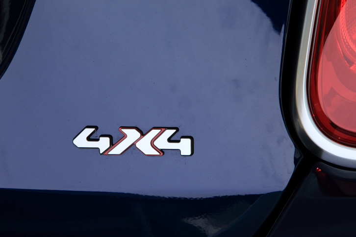 フィアット500Xクロスプラス