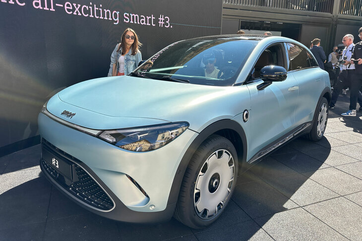 2023年4月の上海ショーで発表され、9月にミュンヘンIAAで欧州プレミアを果たしたEV「スマート#3」。
