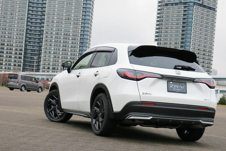 ホンダZR-V e:HEV X ホンダアクセス用品装着車（エクステリア）