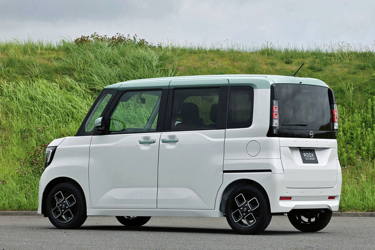 新型「ルークス」のボディーサイズは全長×全幅×全高＝3395×1475×1785mm、ホイールベースは2495mm。