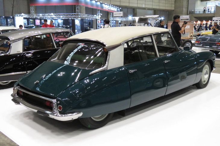 シトロエンID19（1973年）／アウトニーズ