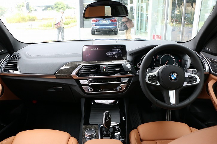 BMW X3（インテリア）