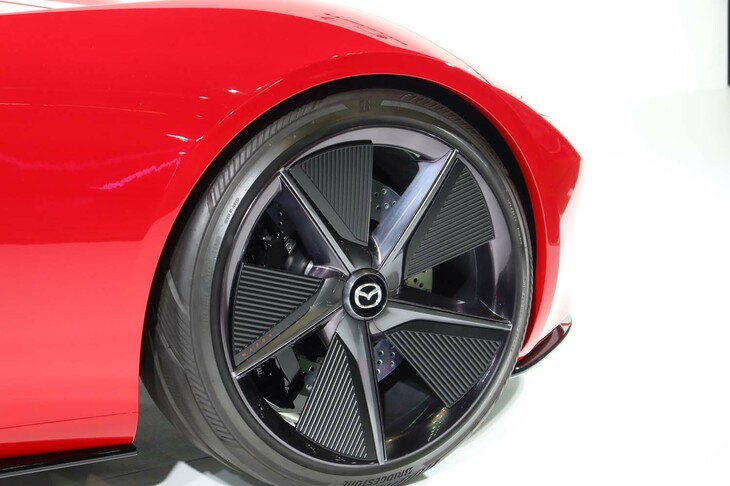 マツダ・アイコニックSP（2023年）