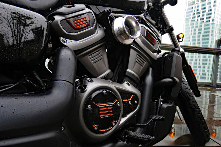 ハーレーダビッドソン・ナイトスター（エンジン）