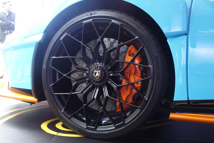 ランボルギーニ・ウラカンSTO（フロントホイール）