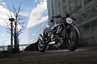 ハスクバーナ・スヴァルトピレン701スタイル（MR/6MT）【レビュー】