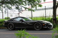 “専用品”のボディーを除くと、そんなに部品で困ることはないといわれている「ダッジ・バイパー」。とはいえその登場は1991年。記者のクルマだって22年前のものだ。いろいろと欠品が出始める頃合いである……。