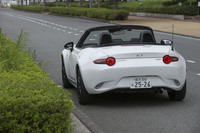 ボディーカラーのラインナップは「ロードスター」（写真）が全7色。「ロードスターRF」は全6色が用意される。