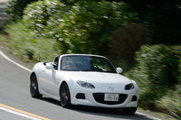 マツダ・ロードスターRS（FR/6MT）／RS RHT（FR/6MT)【試乗記】の画像