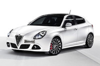 2010年ジュネーヴショーで公開される「アルファ・ロメオ ジュリエッタ」。