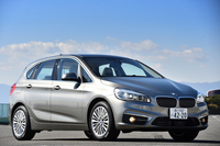 BMW 218iアクティブツアラー