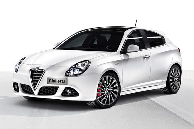 2010年ジュネーヴショーで公開される「アルファ・ロメオ ジュリエッタ」。