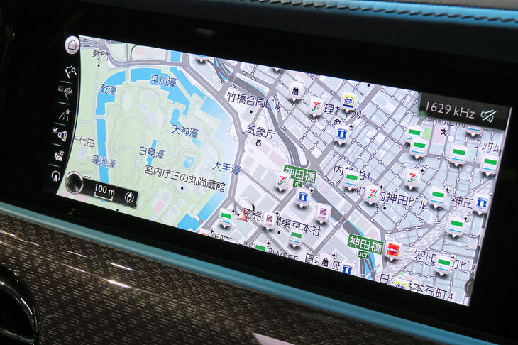 ロールス・ロイス・ブラックバッジ・ゴースト（インフォテインメントシステム）